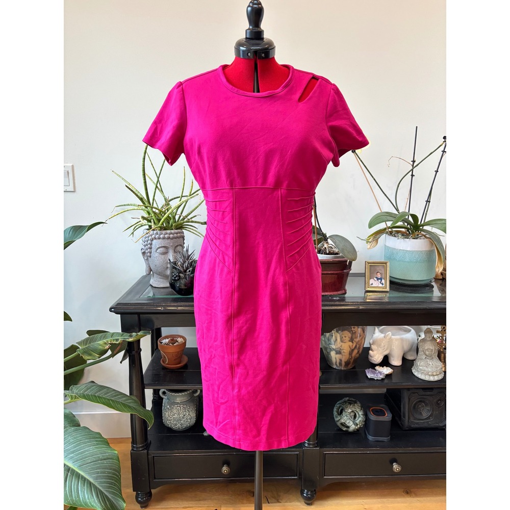 Hazel Mae sz M hot pink short sleeve sheath dress shoulder cutout pintuck‎ waist